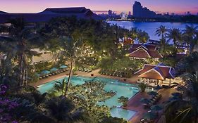 Anantara Riverside 5*